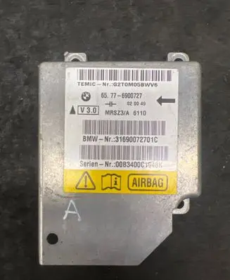 BMW 5 E39 Airbag control unit/module 65776900727 G2T0M05BWV 020049