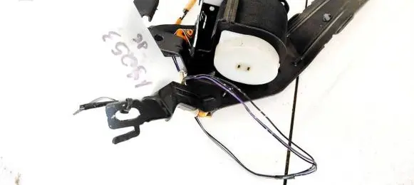 Mazda 5 Middle seatbelt (rear) 