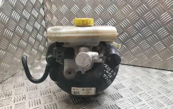 Audi A6 S6 C6 4F Brake booster 4F0612105N