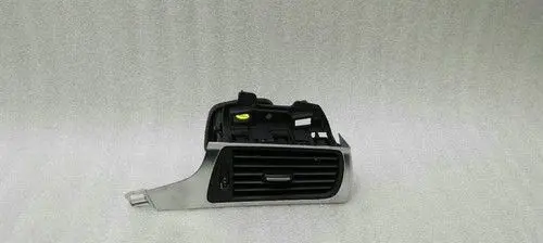 Audi A7 S7 4G Dash center air vent grill 4G2820902