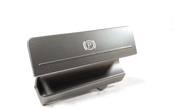 Handbrake/parking brake lever assembly