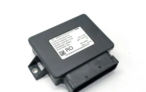 Mercedes-Benz CLA C117 X117 W117 Hand brake control module A2469008516