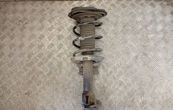 Mercedes-Benz CLS C218 X218 Front shock absorber with coil spring A2183204013 A2123270286