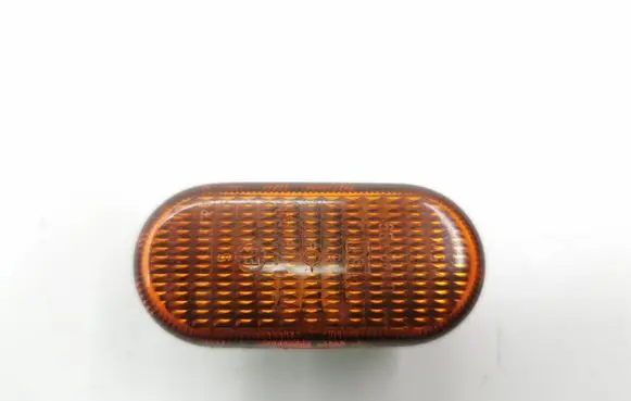 Renault Scenic I Front fender indicator light 7700822136 6R0142789
