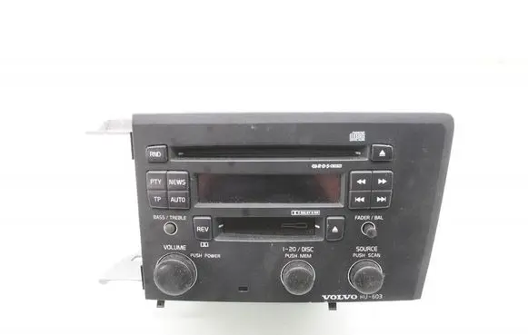 Volvo V70 Radio/CD/DVD/GPS head unit 306576371