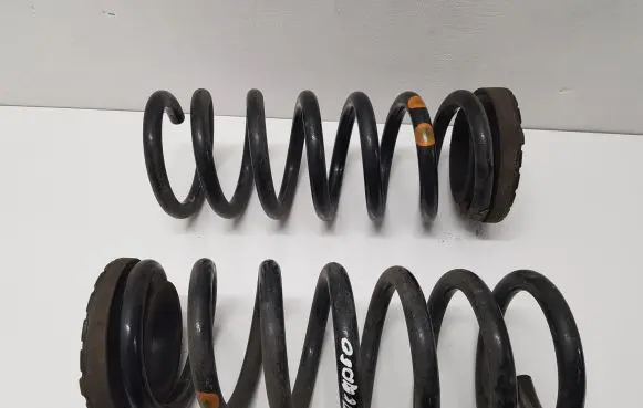 Ford Mondeo MK V Rear coil spring