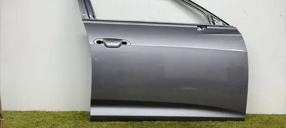 Audi A6 S6 C8 4K Front door 4k0831334