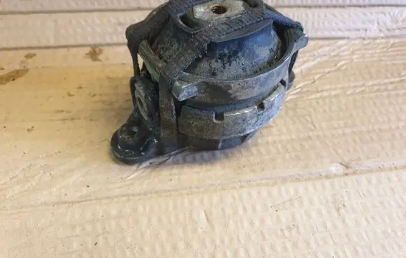 Audi A8 S8 D3 4E Gearbox mount 4E0399151BK