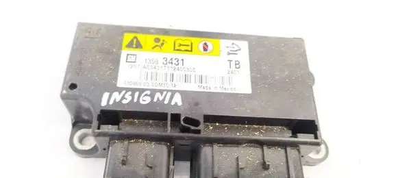 Opel Insignia A Airbag control unit/module 13583431