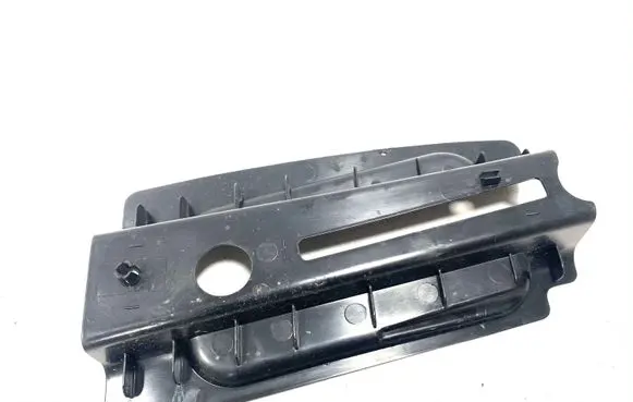 Ford Kuga I Seat belt trim 8V41S24384