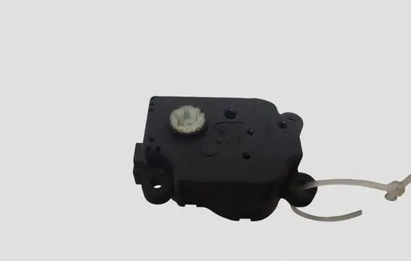 Citroen C3 Air flap motor/actuator MF1139300681