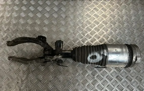 Volvo XC90 Front air suspension shock absorber 31476851