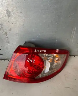 Hyundai Santa Fe Rear/tail lights 924022B000
