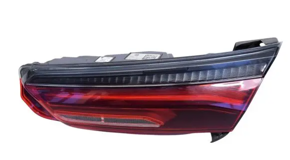 BMW 8 G14 Tailgate rear/tail lights 7445778