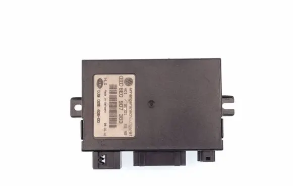 Audi A4 S4 B6 8E 8H Tow bar trailer control unit/module 8E0907383 5DS00840800