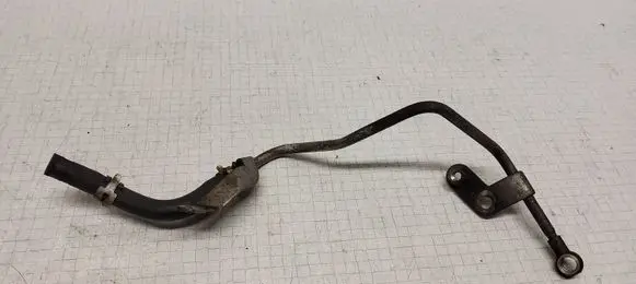 Subaru Outback Fuel line pipe