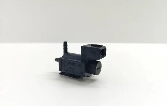 BMW 5 F10 F11 Turbo solenoid valve 7810831 70231800