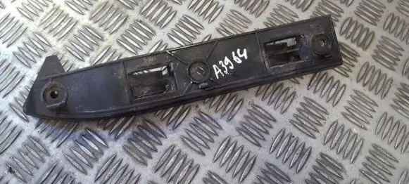Volkswagen Golf IV Front bumper mounting bracket 1j0807184