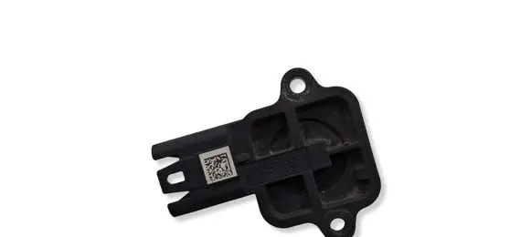 BMW 5 E60 E61 Mass air flow meter 7547822