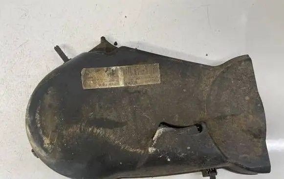 Audi A6 S6 C5 4B Timing belt guard (cover) E059109123G z059109107