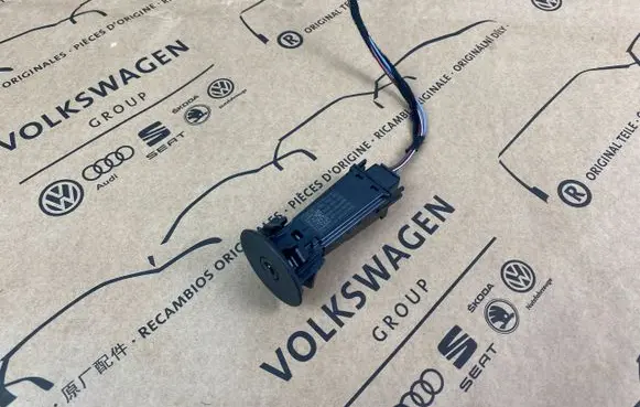 Volkswagen Caddy Oil temperature sensor 5WA907527