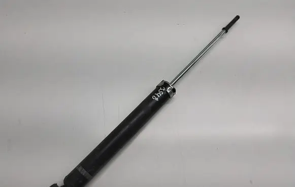 Toyota Prius (XW30) Rear shock absorber/damper 4853047080