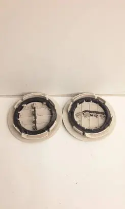 Chrysler Grand Voyager V Air vent grill in roof 