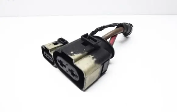 Skoda Fabia Mk1 (6Y) ABS module connector plug 4B09719561J0973704