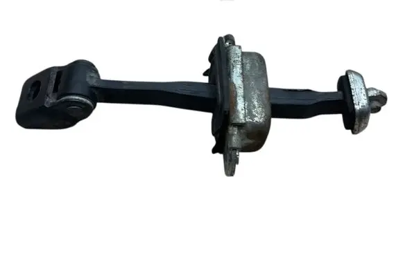 Skoda Octavia Mk2 (1Z) Front door check strap stopper 1Z0839249