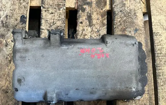 Citroen Xsara Picasso Oil sump 9624939180