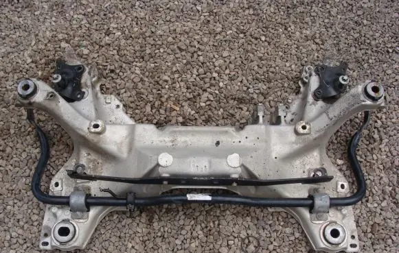 Citroen C5 Aircross Front axle beam 9683554810