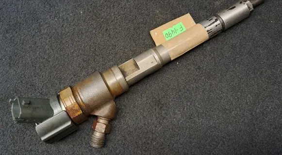 Hyundai Santa Fe Fuel injector 0445110254 3380027800