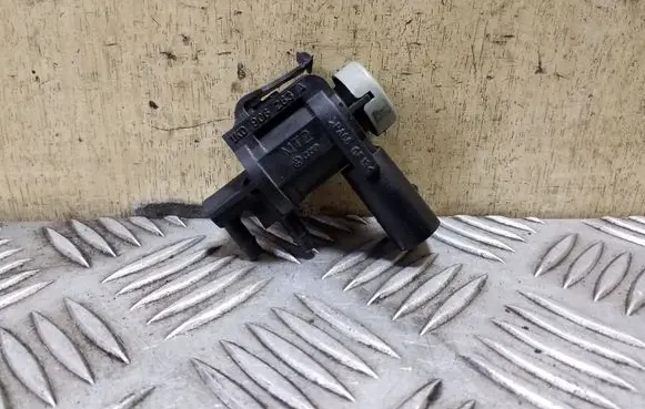 Valve vacuum
