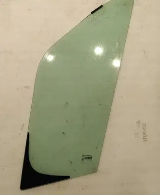 Renault Master III Front triangle window/glass AS2M3240DOT682 43R001582
