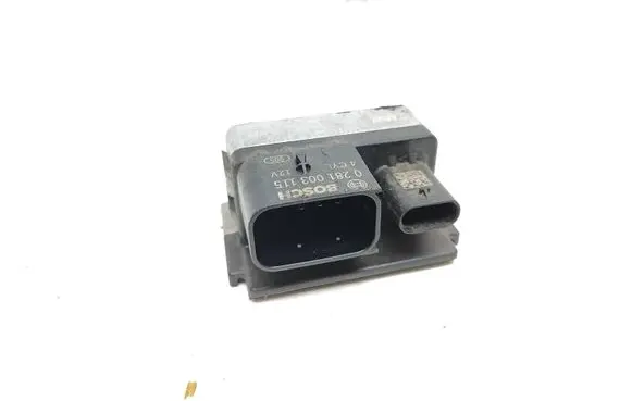 Mini Cooper Countryman R60 Glow plug pre-heat relay 10213526 8514120 0281003115