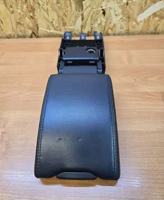 Volvo S60 Armrest