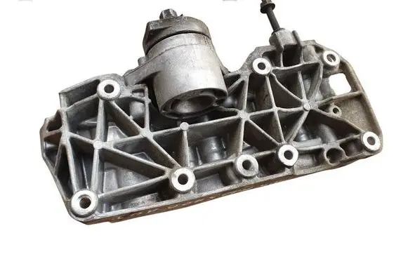 BMW 5 F10 F11 Generator/alternator bracket 850686305 1116850686305 174786