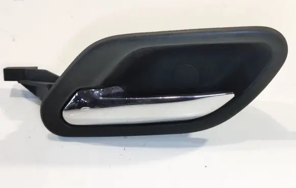 BMW 5 E39 Rear door interior handle 8226049