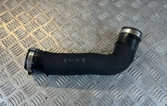 Audi A4 S4 B7 8E 8H Intercooler hose/pipe 8E0145708L