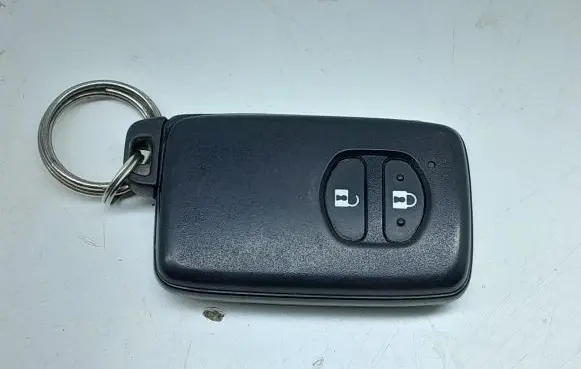Toyota Prius (XW30) Ignition key/card DA101418