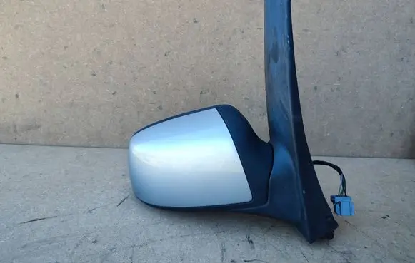 Ford Focus C-MAX Front door electric wing mirror 
