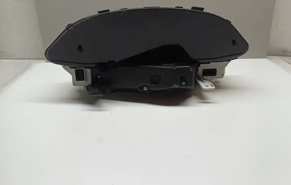 Speedometer (instrument cluster)