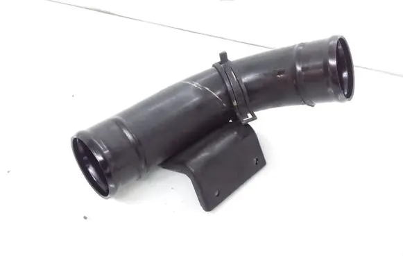 KIA Sorento Engine coolant pipe/hose