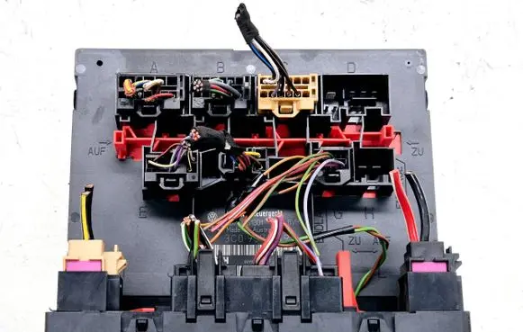 Volkswagen PASSAT B6 Comfort/convenience module 3C0937049H 02111299 H37S1301