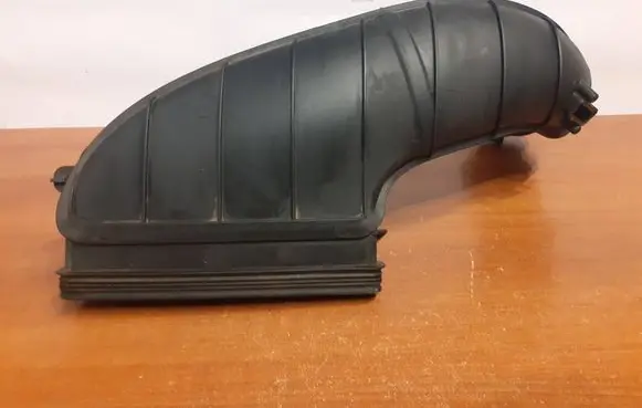 BMW X5 E70 Air intake duct part 7812264 143897
