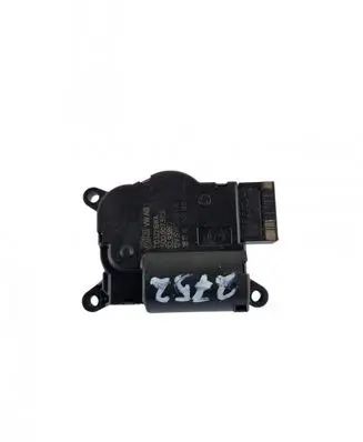 Volkswagen PASSAT B8 Air flap motor/actuator 5Q0907511K