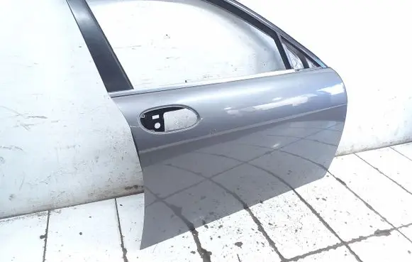 BMW 7 E65 E66 Front door