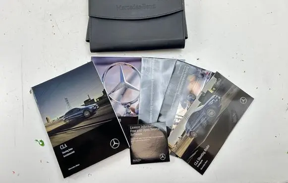Mercedes-Benz CLA C117 X117 W117 Owners service history hand book 