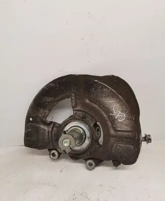 Mercedes-Benz CLS C218 X218 Rear wheel hub A2123500141