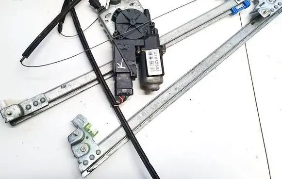 Renault Espace - Grand espace IV Front door window regulator motor 400626e